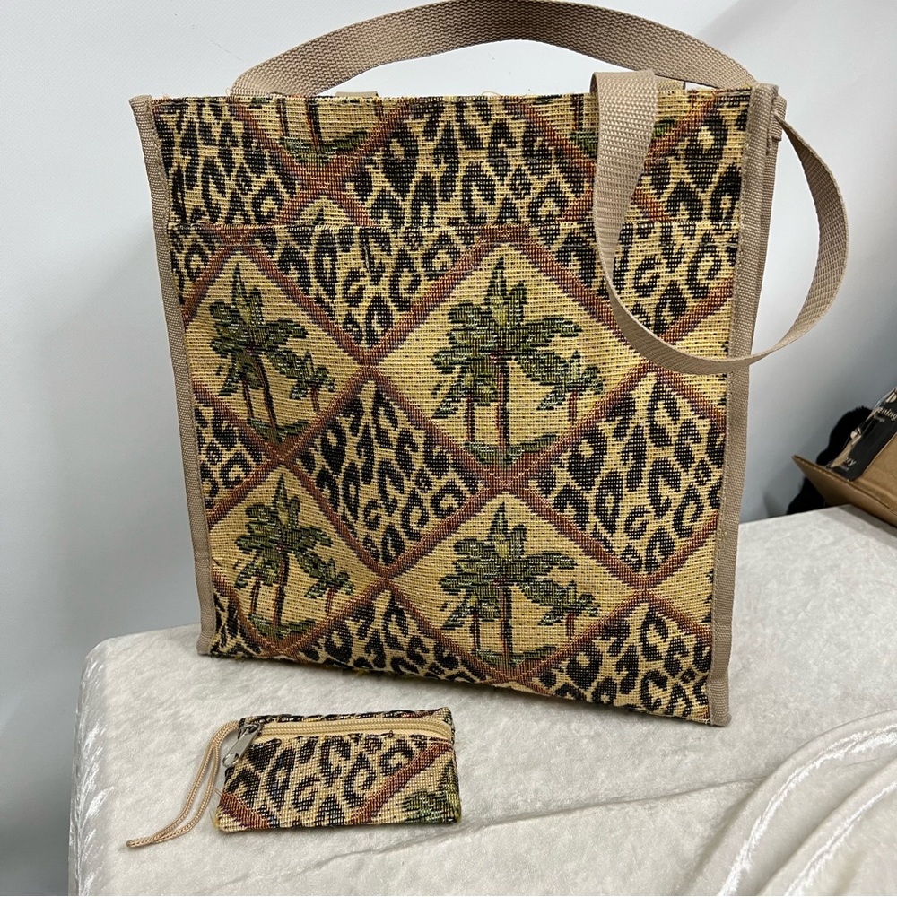 Behringer Palm Tree Leopard Print Nylon Tote Bag w/matching Small Coin Purse